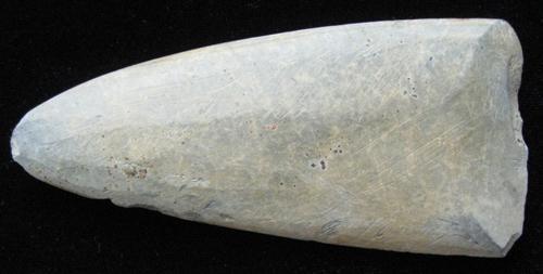 Neolithic polished stone axehead found at Manor East
